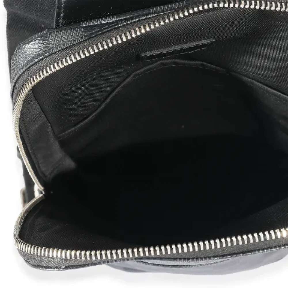 Louis Vuitton Vintage Pre-owned Fabric crossbody-bags Black Dames