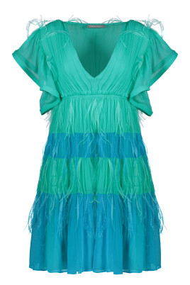 v-neck-pleated-dress