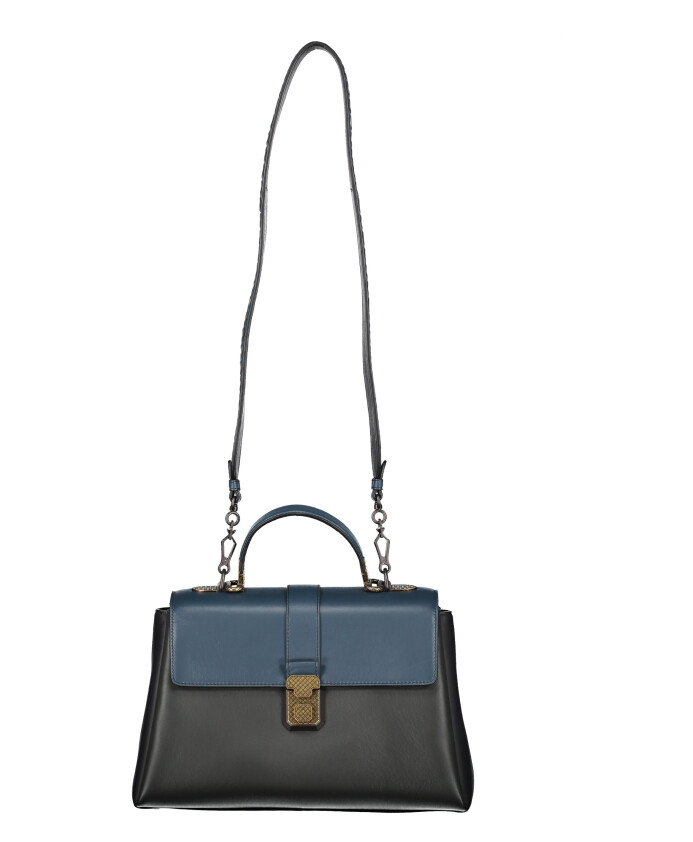 classic-leather-crossbody-bag