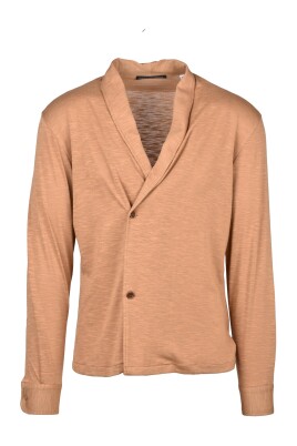 elegant-shirt-with-polyester-blend