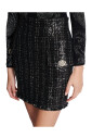 jupe-courte-en-tweed-a-sequins
