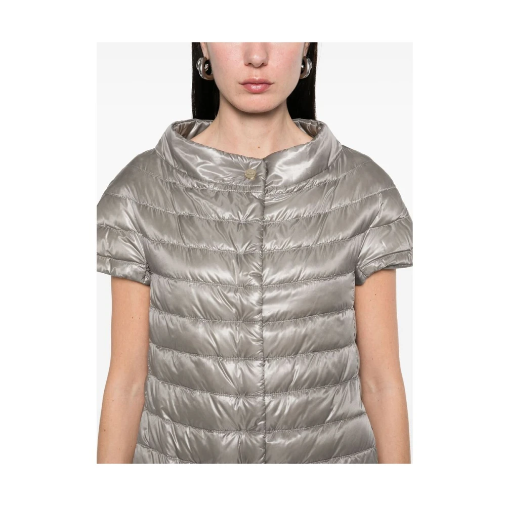 Herno Gewatteerde grijze bovenkleding met zakken Gray Dames