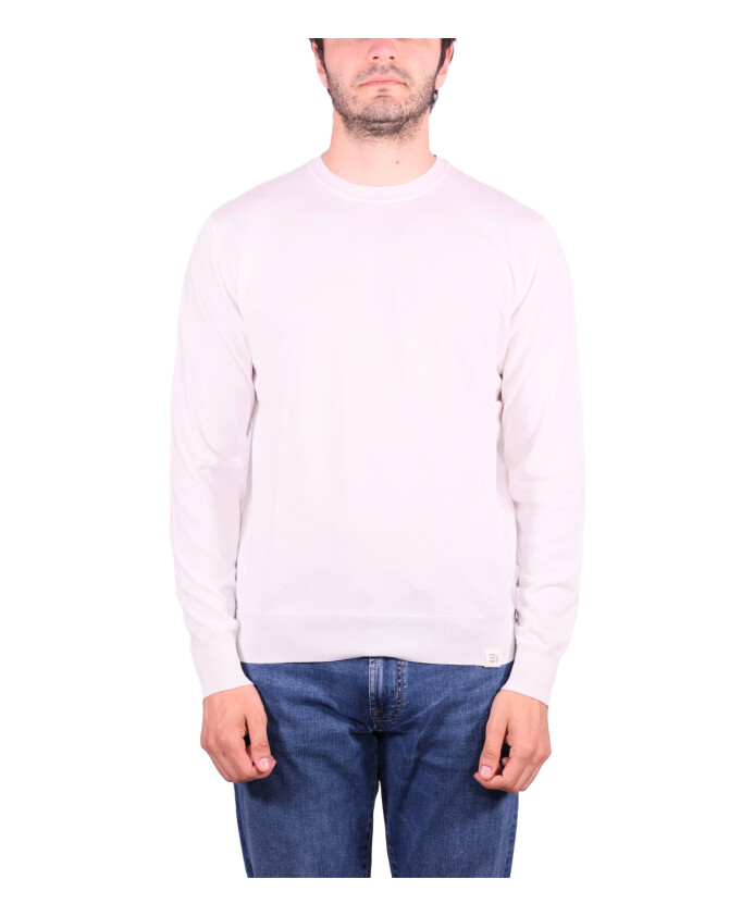 pull-ras-du-cou