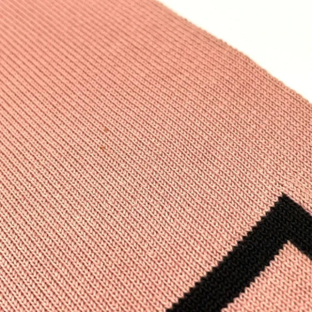 Chanel Vintage Pre-owned Fabric scarves Pink Dames