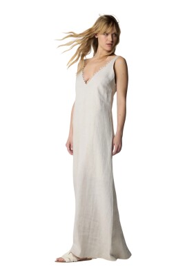 robe-en-lin-avec-perles