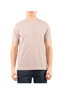t-shirt-decontracte-en-coton