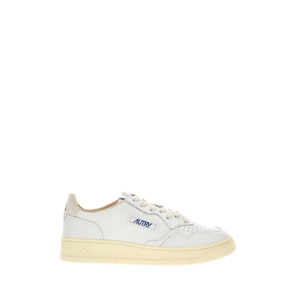 Autry White Sneakers, Female, 6 Uk, Medalist Low Trainers