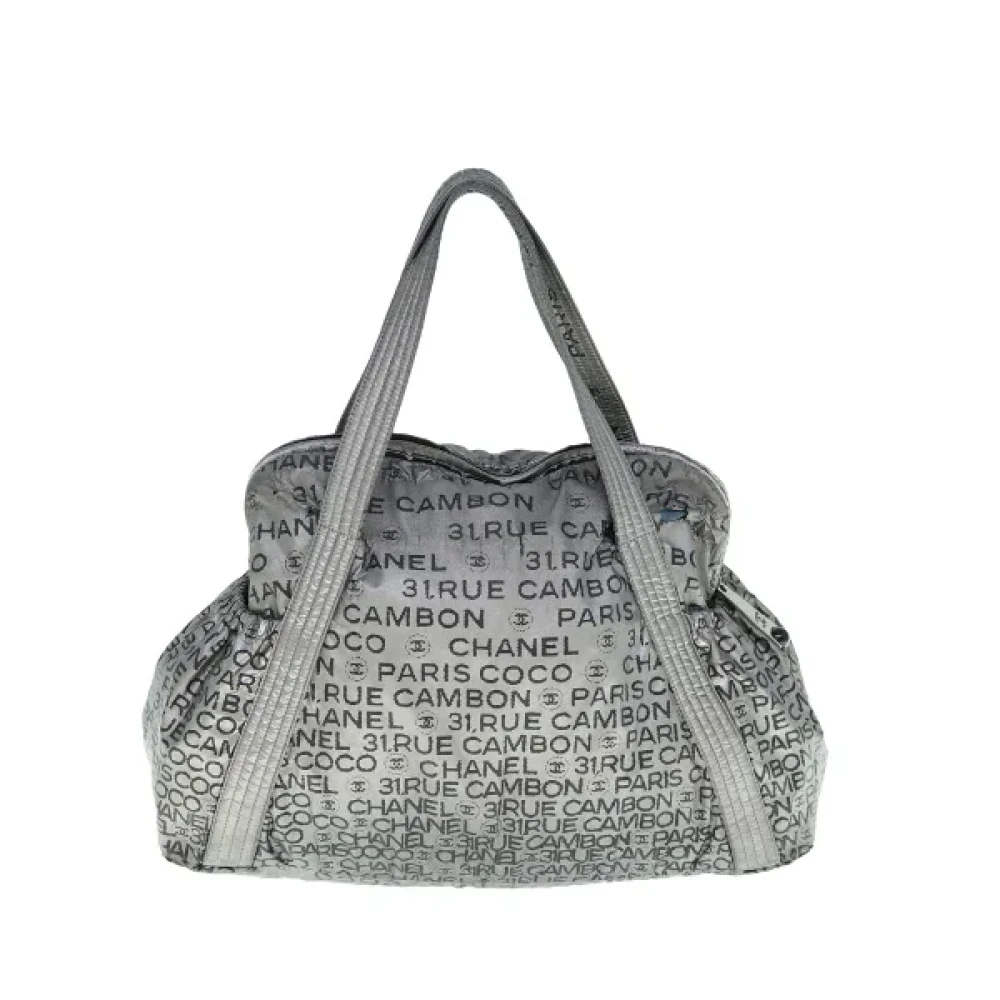 Chanel Vintage Pre-owned Nylon chanel-bags Gray Dames