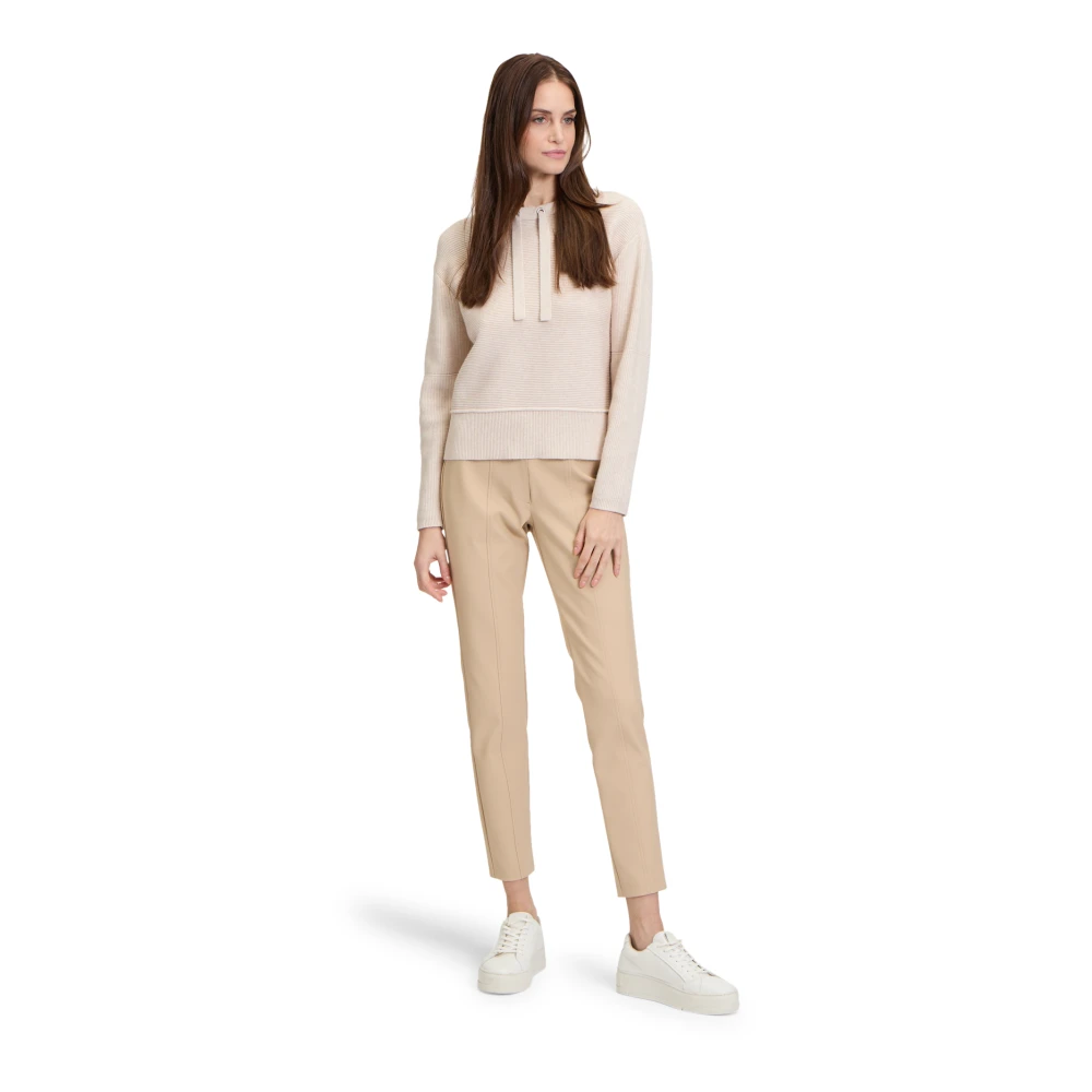 Betty Barclay Sportief-vrouwelijke gebreide trui met strikceintuur Beige Dames