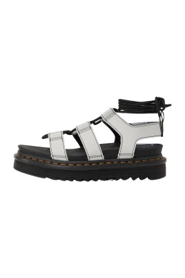 strap-sandals