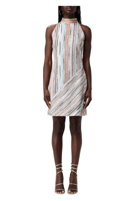 robe-longue-sans-manches