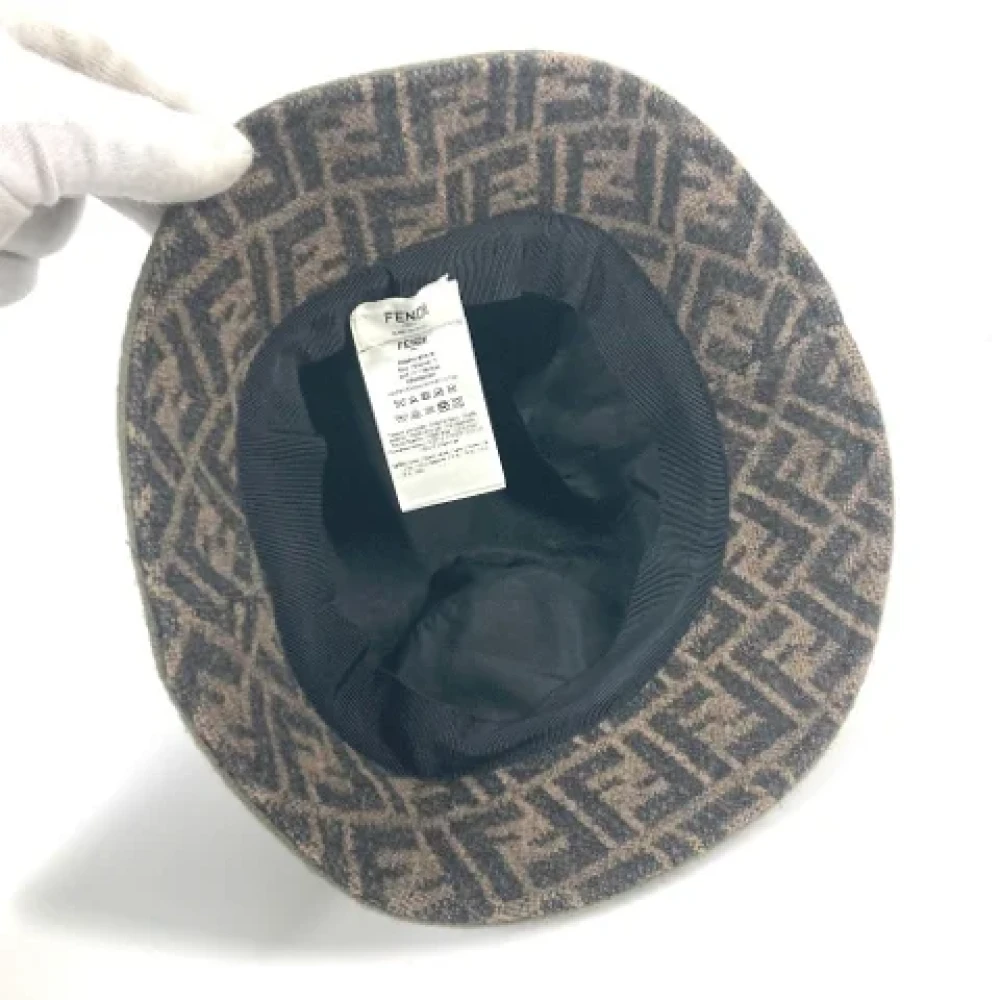 Fendi Vintage Pre-owned Wool hats Brown Unisex