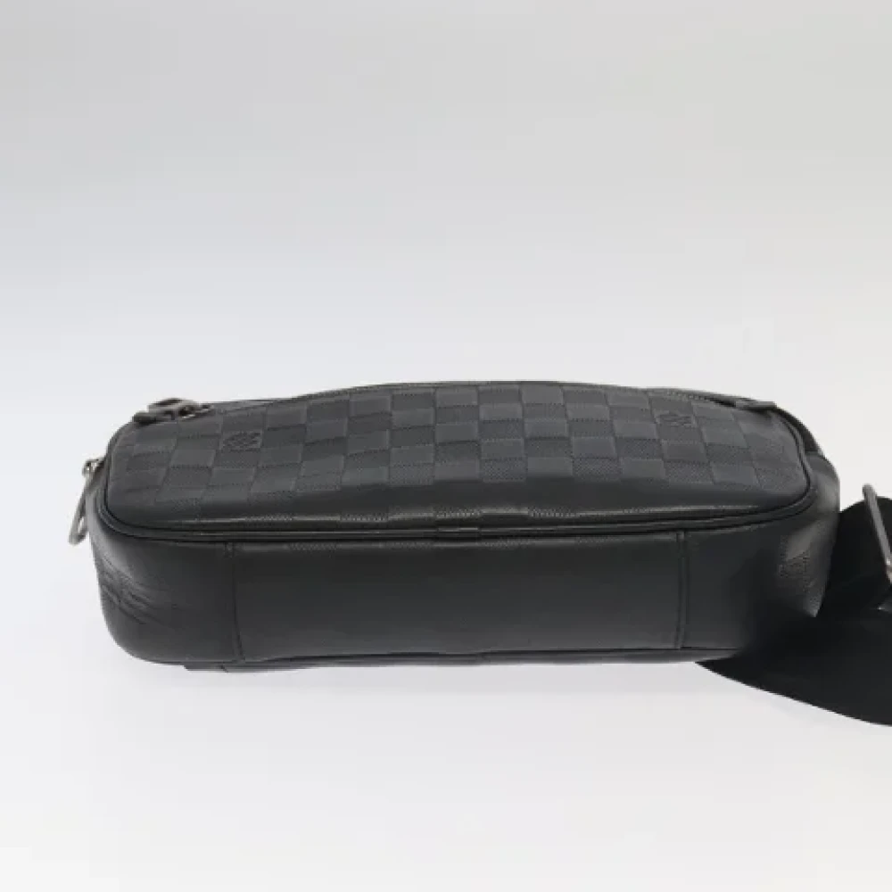 Louis Vuitton Vintage Pre-owned Leather louis-vuitton-bags Black Dames