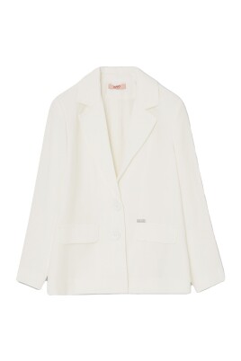 elegant-shuttle-model-jacket