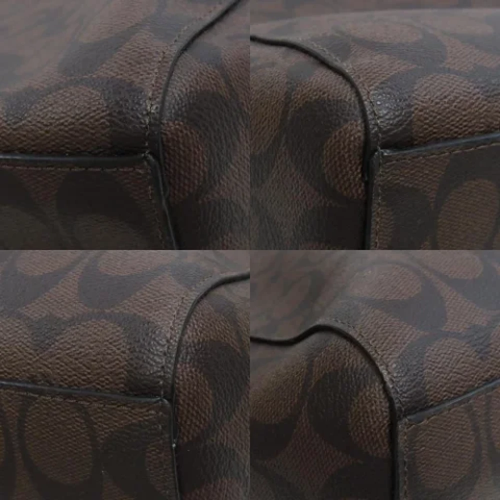 Coach Pre-owned Plastic handbags Brown Dames