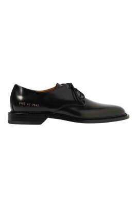 chaussure-classique-en-cuir-noir