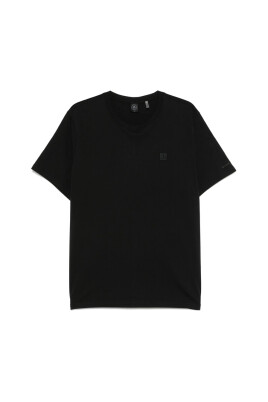 black-crew-neck-t-shirt