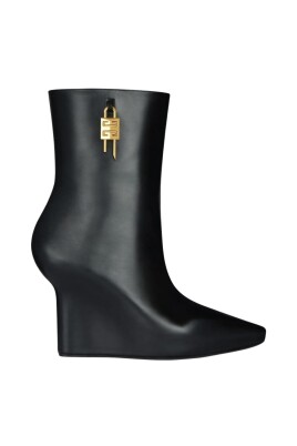 stylish-wedge-ankle-boots