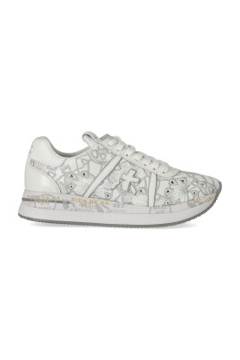 sneaker-en-cuir-brode-floral