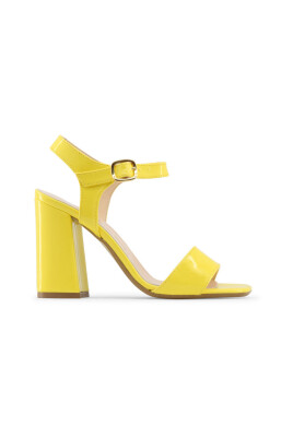 sandals-angela