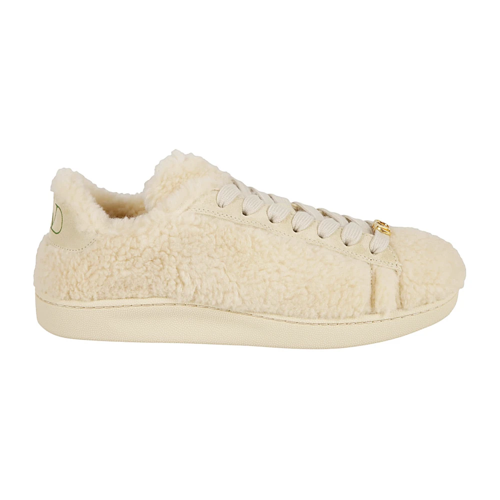 Valentino Garavani Low-top Sneakers met Shearling-effect Dames Schoenen Beige