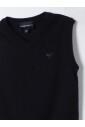 gilet-sans-manches-bleu-col-en-v
