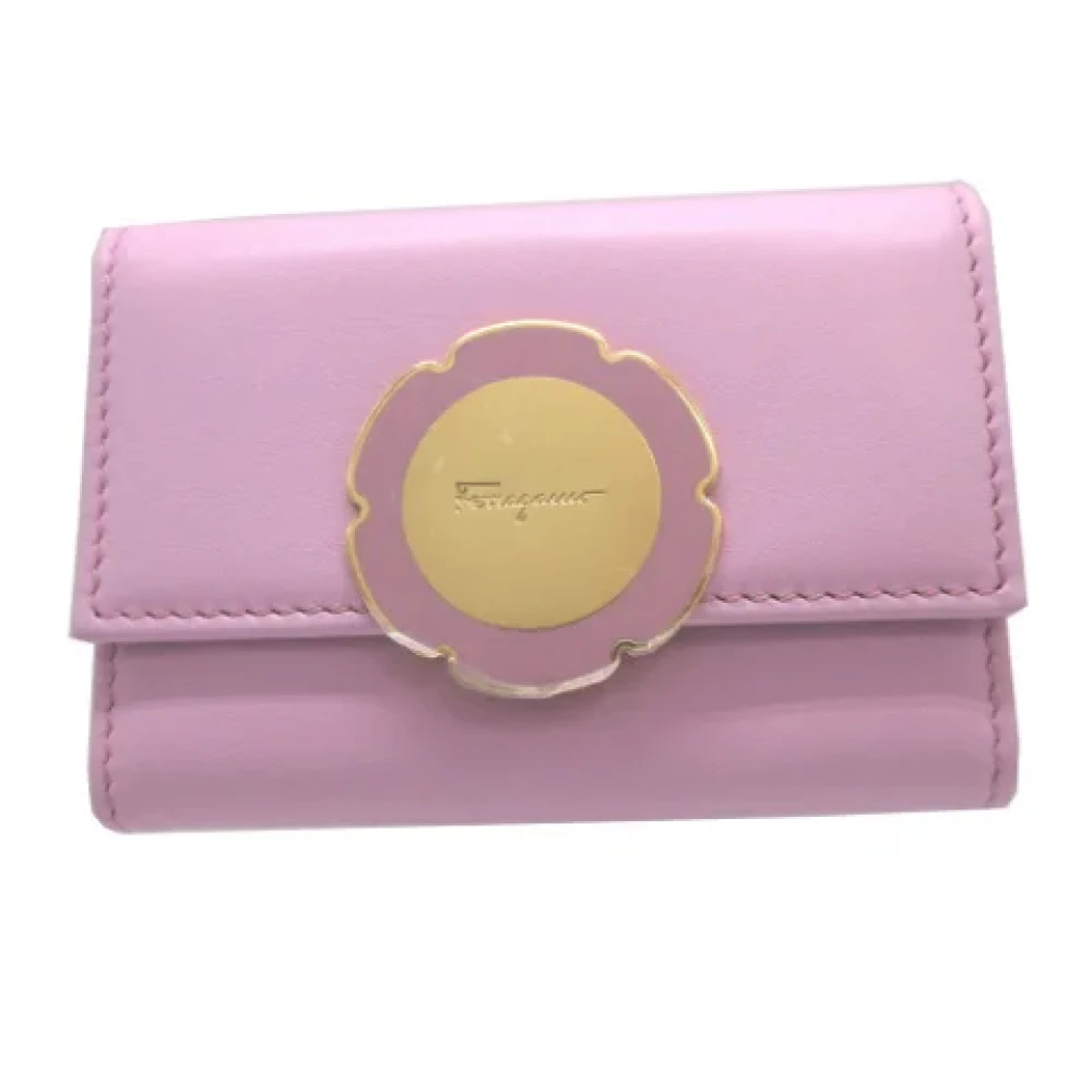 Salvatore Ferragamo Pre-owned Leather key-holders Pink Dames