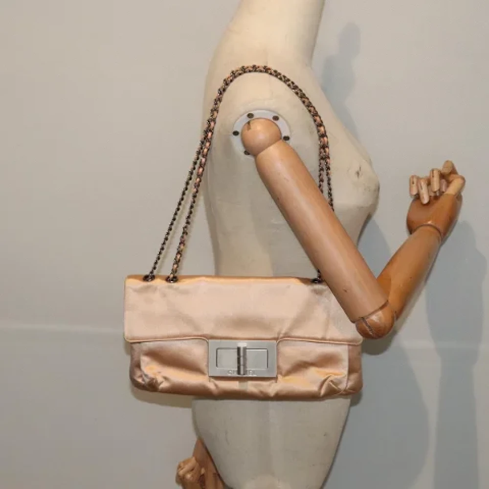 Chanel Vintage Pre-owned Fabric shoulder-bags Beige Dames