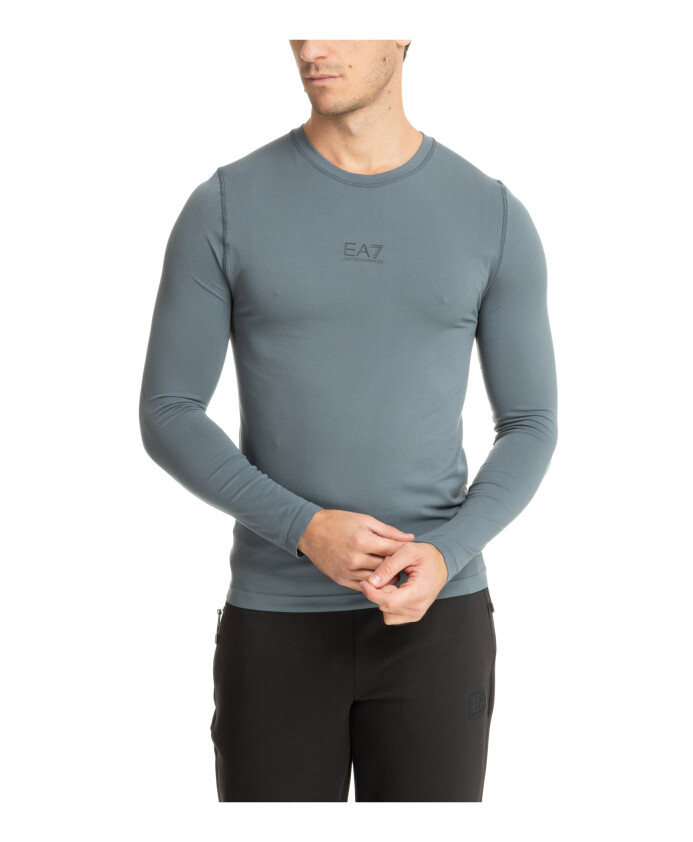 logo-long-sleeve-t-shirt