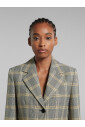 veste-en-laine-technique-a-carreaux
