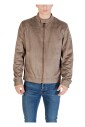 veste-de-motard-en-daim-moderne