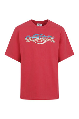 red-t-shirt-stylish-addition-wardrobe