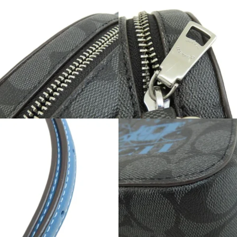 Coach Pre-owned Fabric shoulder-bags Black Dames