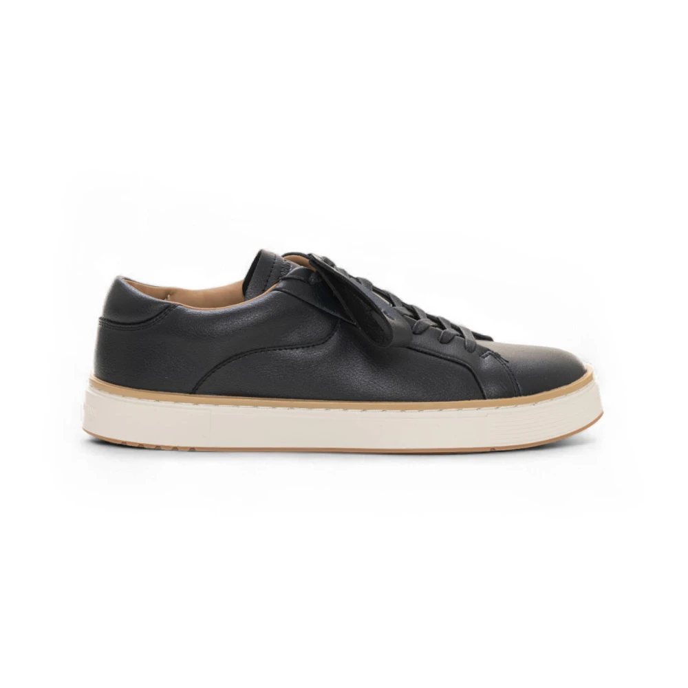 Emporio Armani Leren sneakers met contrasterende zoolrand Heren Schoenen Blauw