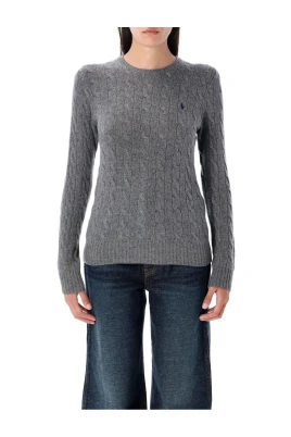 Julianna Kabelstickad Tröja