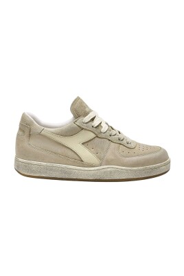 suede-low-used-basket-skor