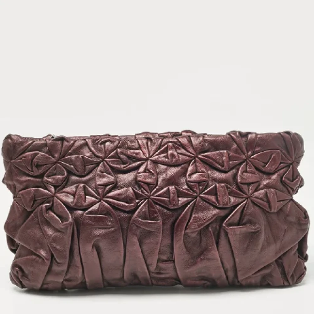 Prada Vintage Pre-owned Leather clutches Purple Dames