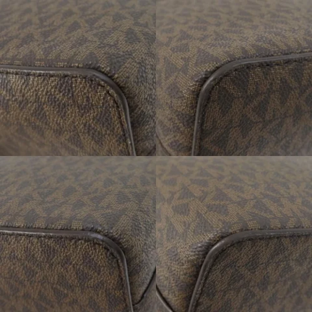 Michael Kors Pre-owned Plastic shoulder-bags Brown Dames