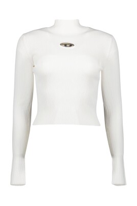 ribbed-knit-roll-neck-sweater
