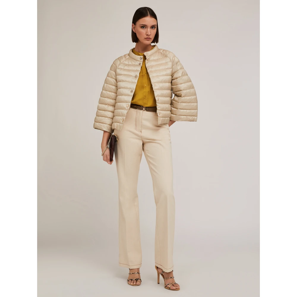 Motivi Gewatteerde capuchon gemaakt van glanzend nylon Beige Dames