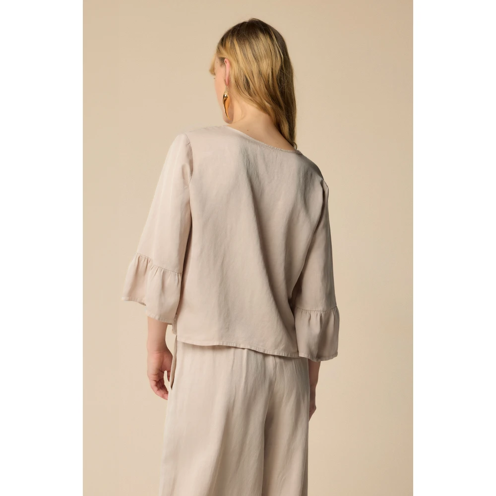 Kocca Stijlvolle Blouses voor Vrouwen Gray Dames