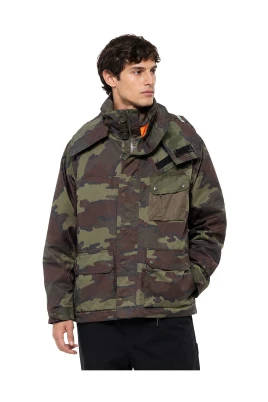 Camouflage Button-Up Jacket