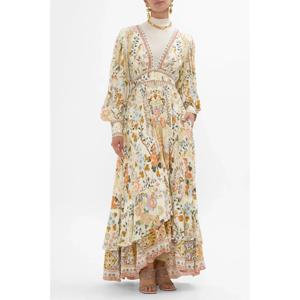 Camilla Zijden Jurk met Lotusbloem Motieven Beige Dames