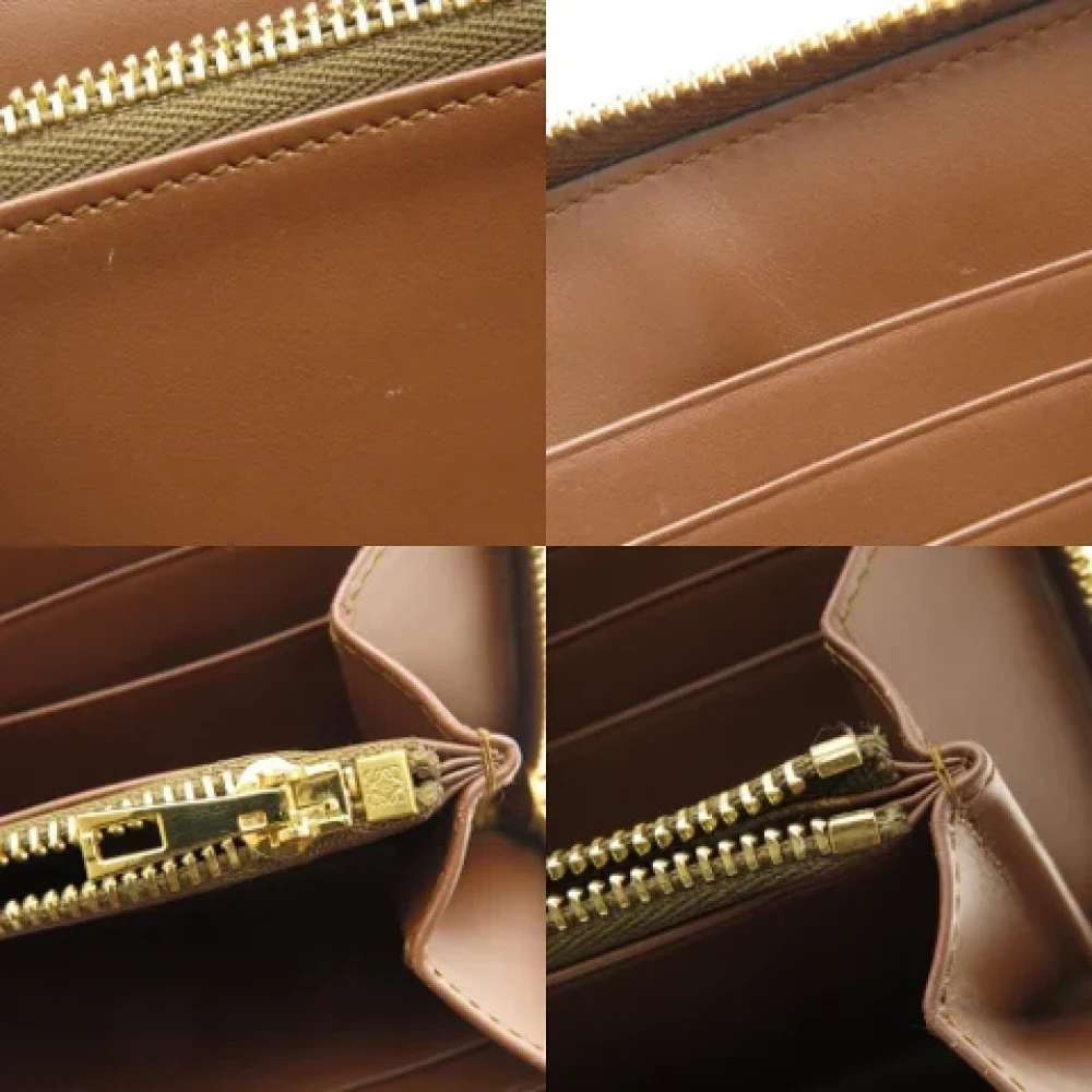 Loewe Pre-owned Leather wallets Brown Dames