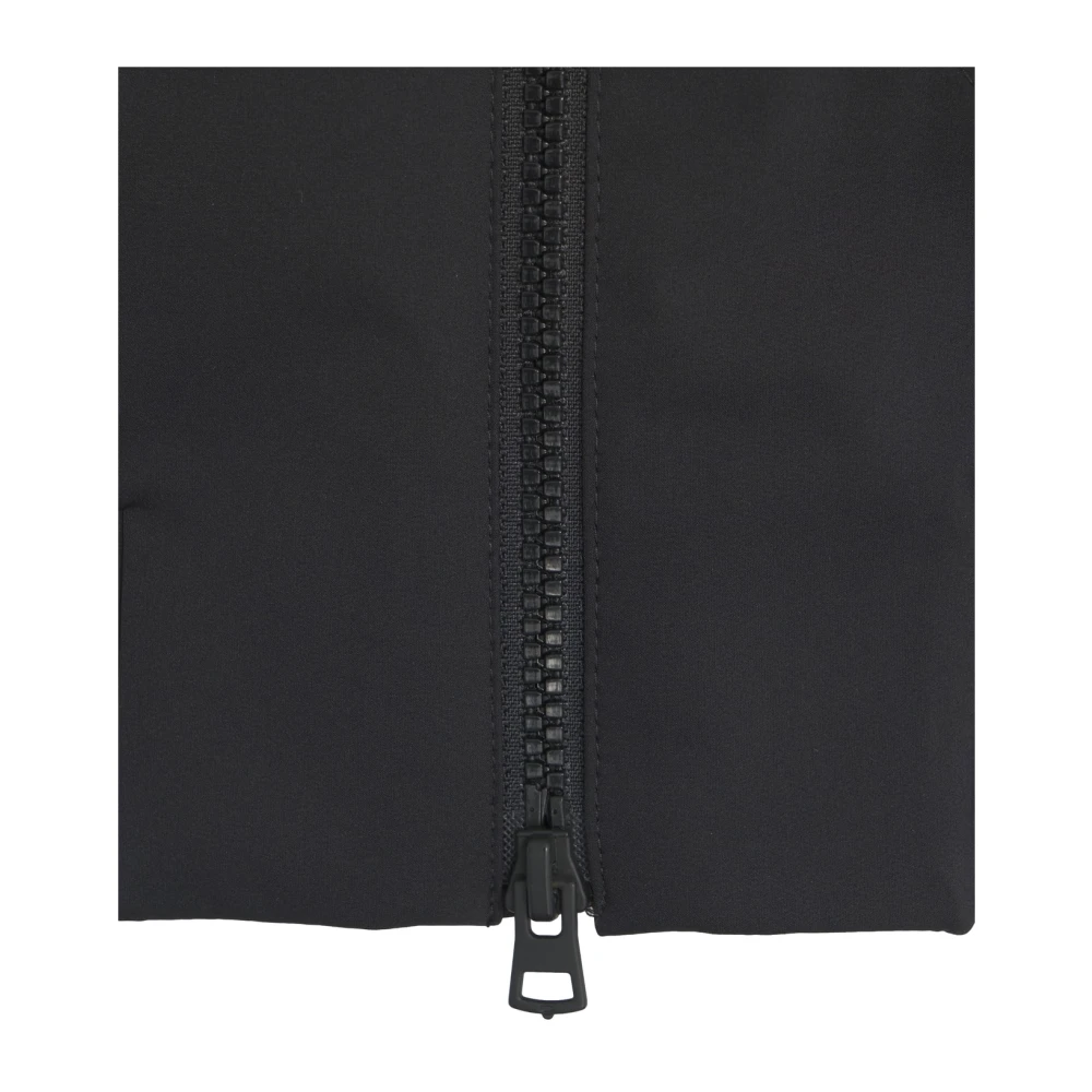 Peuterey Zwarte waterafstotende jas Svalbard Black Heren