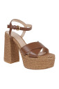 bruine-sandalen-met-raffia-platform