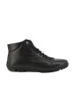 laced-shoes