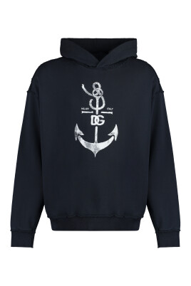 cotton-hoodie-with-visible-stitches