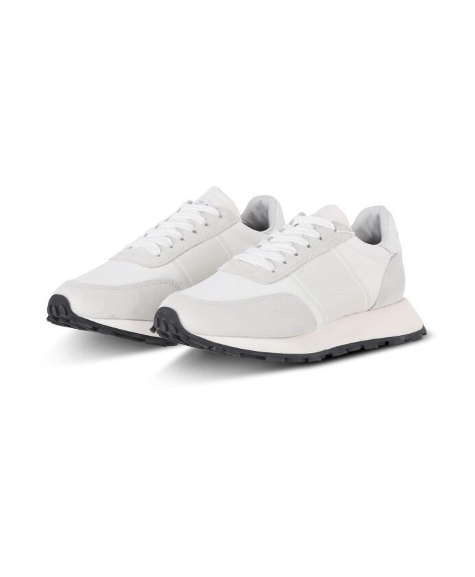 sneaker-vintage-en-cuir-et-textile