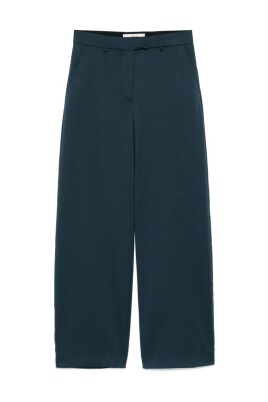 navy-blue-pants-with-pockets